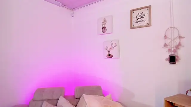 Tiarha online show from 02/20/25, 04:39