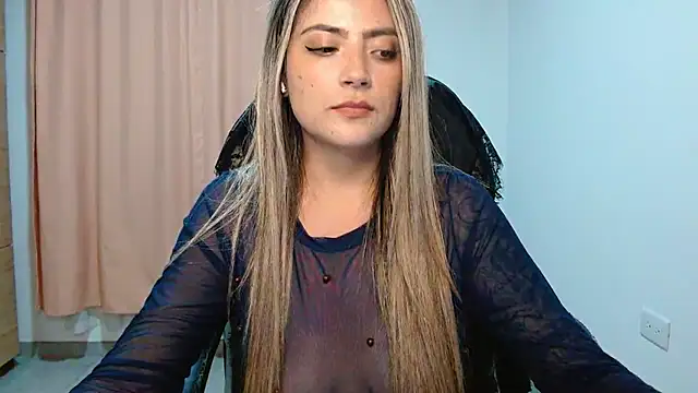 Snapshot of _sweet_rachel chatting on 04/07/26, 02:45 sweet rachel online show from 04/07/26, 02:45