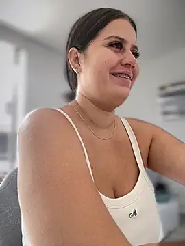 Natalia Cleark09 online show from 11/26/25, 03:24