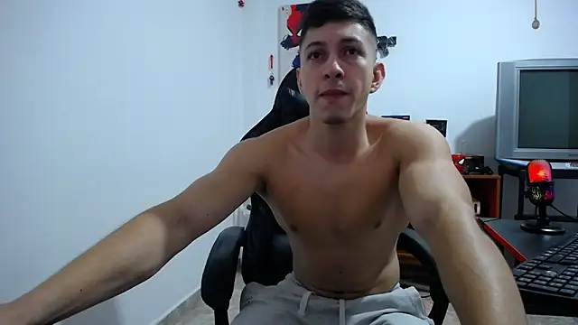 Snapshot of Iam_yourbabyprincess_XD chatting on 09/29/25, 04:50 Iam yourbabyprincess XD online show from 09/29/25, 04:50