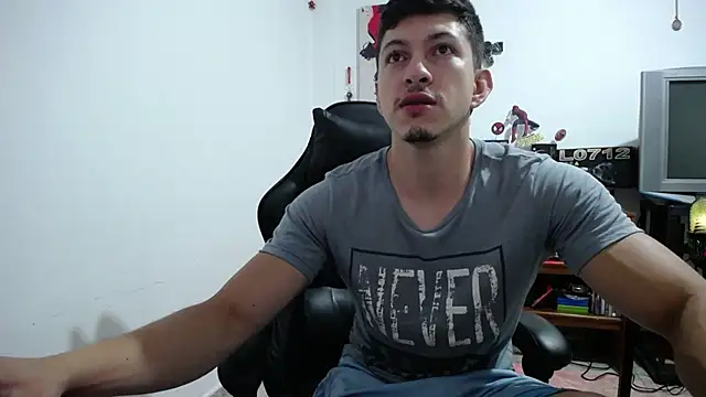 Snapshot of Iam_yourbabyprincess_XD chatting on 04/04/26, 06:11 Iam yourbabyprincess XD online show from 04/04/26, 06:11