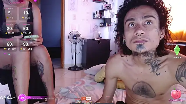 Snapshot of Tiffany_prettygirl chatting on 02/15/25, 08:54 Tiffany prettygirl online show from 02/15/25, 08:54