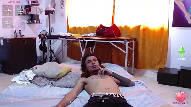 Snapshot of Tiffany_prettygirl chatting on 02/20/25, 03:30 Tiffany prettygirl online show from 02/20/25, 03:30