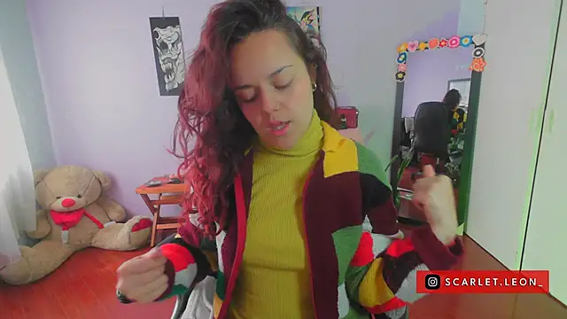 Scarletleon77 online show from 03/05/25, 02:45