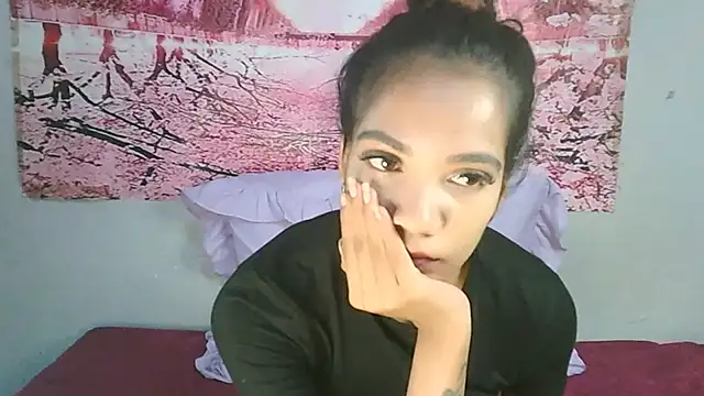 Snapshot of 1SweetIndian chatting on 03/19/25, 12:15 1SweetIndian online show from 03/19/25, 12:15