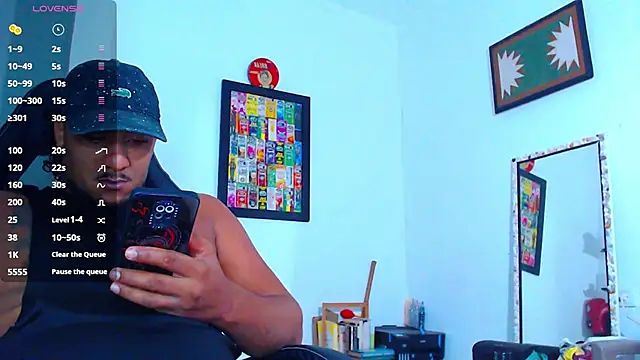 yosoy enzo2020 online show from 10/31/25, 02:45