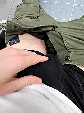 Snapshot of thesmiledoc chatting on 12/04/24, 09:13 thesmiledoc online show from 12/04/24, 09:13