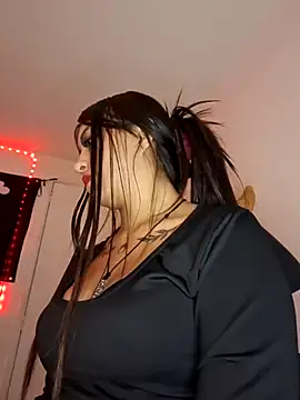 Hot sophie  online show from 12/11/24, 11:00