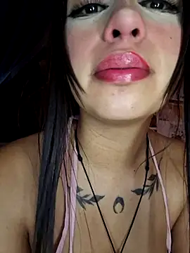 Hot sophie  online show from 03/08/25, 02:45