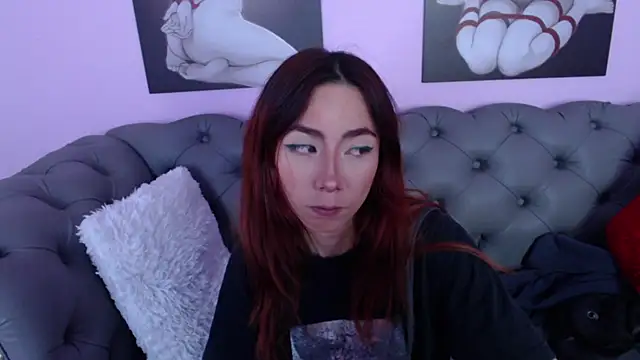 Erika Stevens online show from 01/21/25, 07:28