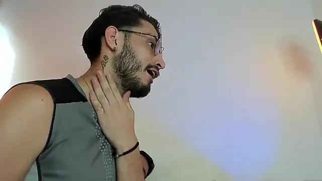 axel giracr online show from 01/12/25, 07:53