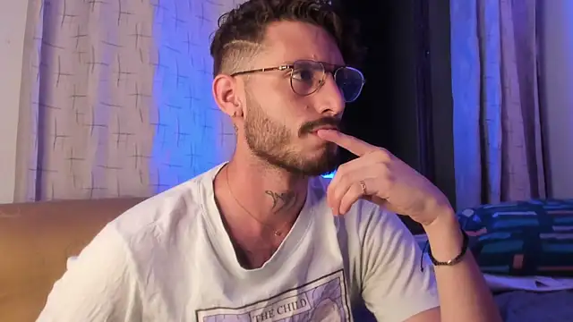 axel giracr online show from 01/25/25, 12:59