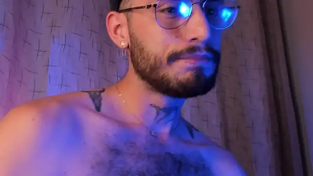 axel giracr online show from 01/26/25, 11:39