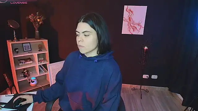 Snapshot of _WednesdayFriday_ chatting on 12/06/24, 10:19  WednesdayFriday  online show from 12/06/24, 10:19