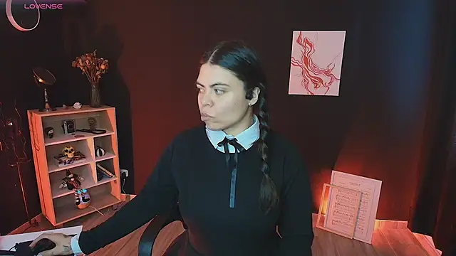 Snapshot of _WednesdayFriday_ chatting on 09/15/25, 04:29  WednesdayFriday  online show from 09/15/25, 04:29