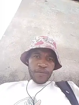 Snapshot of Gold_Digger86 chatting on 02/26/26, 12:48 Gold Digger86 online show from 02/26/26, 12:48