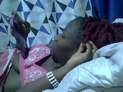 just nala online show from 02/28/25, 03:15