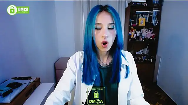 Snapshot of dakota_senju chatting on 12/21/24, 10:40 dakota senju online show from 12/21/24, 10:40