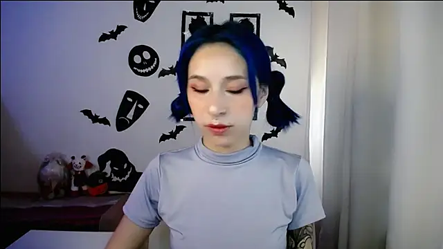 Snapshot of dakota_senju chatting on 10/13/25, 02:39 dakota senju online show from 10/13/25, 02:39