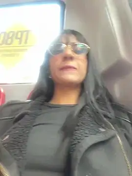 Snapshot of valentinabaez chatting on 02/26/25, 04:45 valentinabaez online show from 02/26/25, 04:45