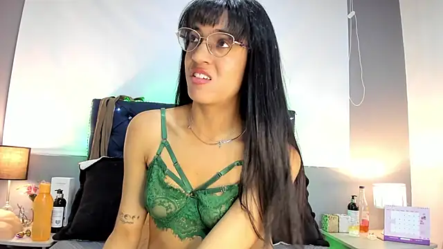 Snapshot of valentinabaez chatting on 10/02/25, 05:09 valentinabaez online show from 10/02/25, 05:09