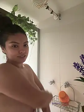 Snapshot of Nathcurly_ chatting on 01/06/26, 02:48 Nathcurly online show from 01/06/26, 02:48