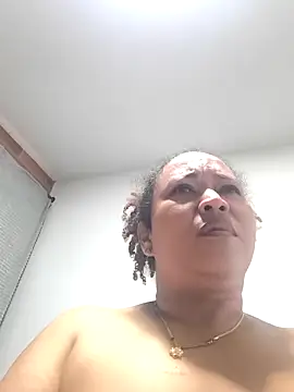 debboraWagner online show from 12/19/25, 01:07