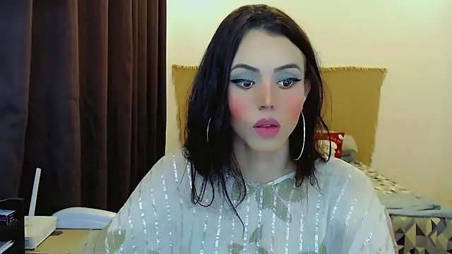 Sophie Fantasys online show from 01/15/26, 02:16