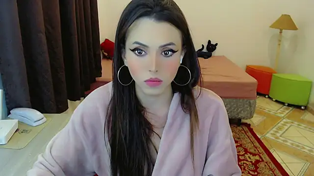 Snapshot of Sophie_Fantasys chatting on 05/10/26, 04:34 Sophie Fantasys online show from 05/10/26, 04:34