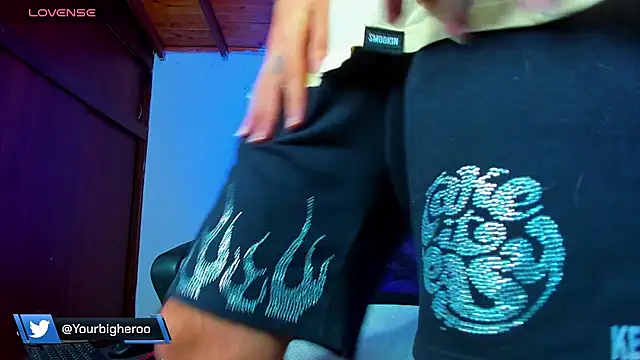 Snapshot of Your__hero1 chatting on 01/06/25, 05:49 Your  hero1 online show from 01/06/25, 05:49