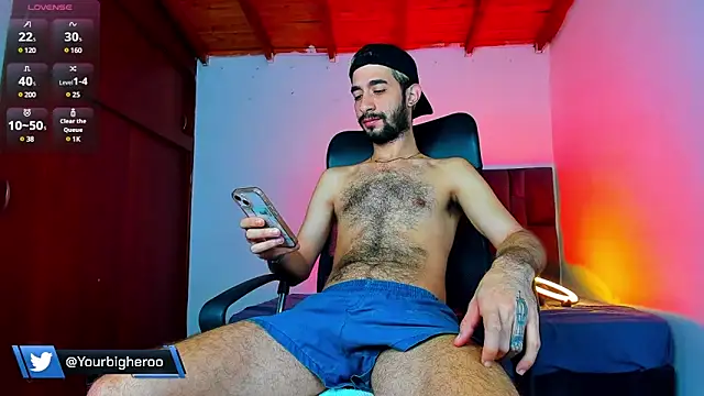 Snapshot of Your__hero1 chatting on 01/10/25, 06:06 Your  hero1 online show from 01/10/25, 06:06