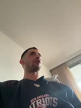 Snapshot of Your__hero1 chatting on 03/02/25, 10:38 Your  hero1 online show from 03/02/25, 10:38