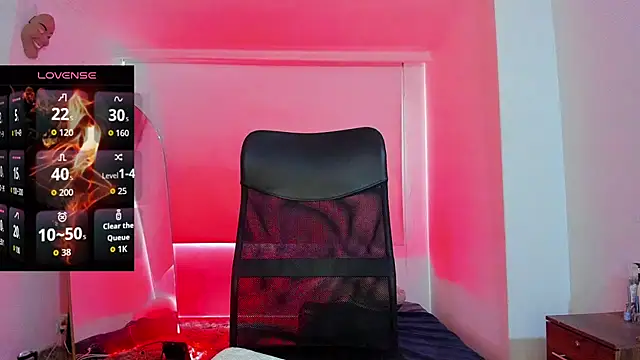 Snapshot of Your__hero1 chatting on 09/14/25, 12:48 Your  hero1 online show from 09/14/25, 12:48