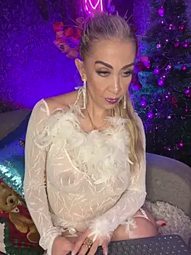 EvelinaGrey online show from 12/28/24, 09:31