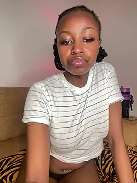 hot daily online show from 07/06/26, 10:23