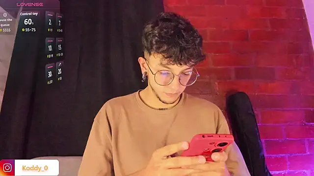 Snapshot of koddy_0 chatting on 11/08/25, 10:30 koddy 0 online show from 11/08/25, 10:30