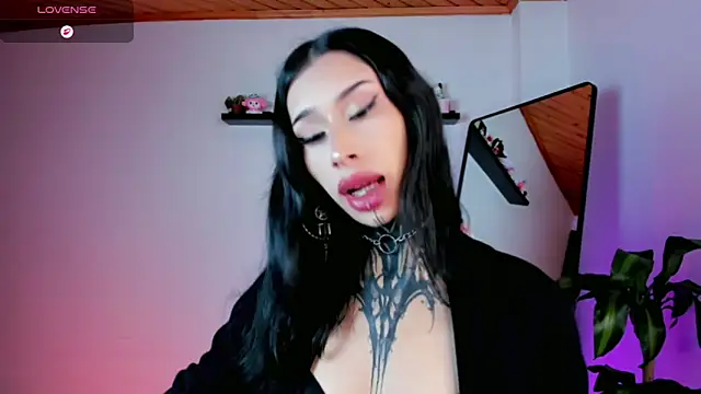 Snapshot of kali_ka_ chatting on 03/24/26, 08:03 kali ka online show from 03/24/26, 08:03