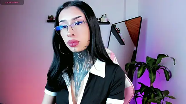 Snapshot of kali_ka_ chatting on 04/03/26, 07:56 kali ka online show from 04/03/26, 07:56