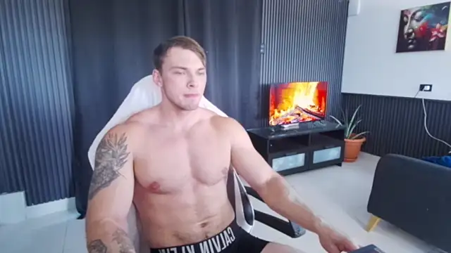 YourHotGreg online show from 05/25/26, 06:03