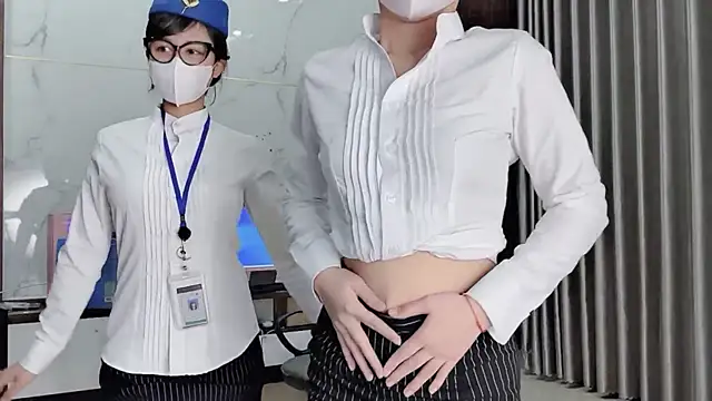 Snapshot of Mono-Stewardesss chatting on 11/22/25, 05:23 Mono-Stewardesss online show from 11/22/25, 05:23