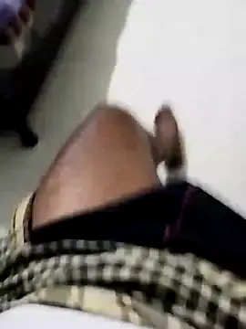 Snapshot of findmemylove chatting on 01/11/25, 06:44 findmemylove online show from 01/11/25, 06:44