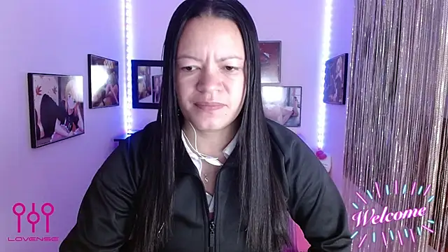 Cristal w online show from 09/11/25, 01:00