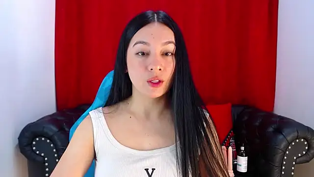 Lila Pinky online show from 03/22/25, 02:25