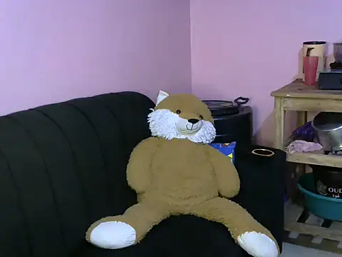 slender-qwene online show from 11/20/25, 08:19