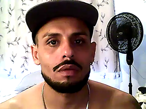 Snapshot of CasadoFavella chatting on 03/19/26, 01:59 CasadoFavella online show from 03/19/26, 01:59