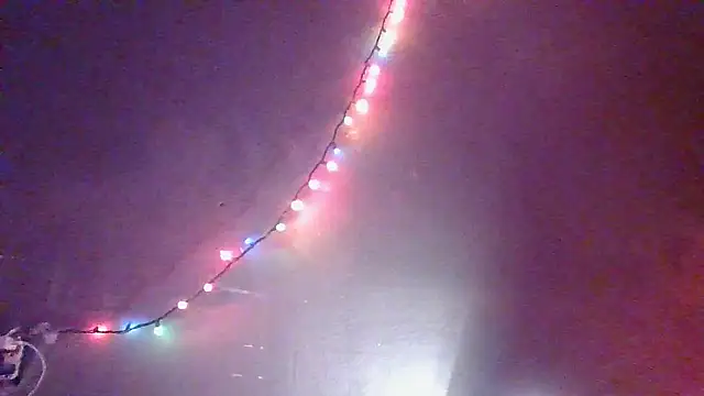 Snapshot of SmokingAcess chatting on 12/07/24, 11:40 SmokingAcess online show from 12/07/24, 11:40