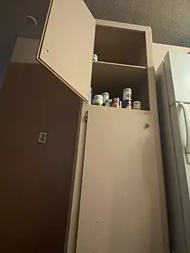 Snapshot of SmokingAcess chatting on 10/24/25, 02:46 SmokingAcess online show from 10/24/25, 02:46