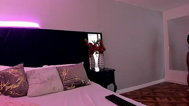 Snapshot of KattyPortman chatting on 01/26/25, 07:21 KattyPortman online show from 01/26/25, 07:21