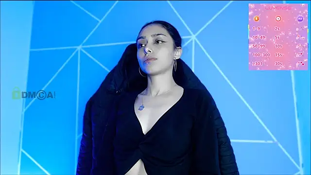 Snapshot of lilylouisee chatting on 04/21/26, 09:06 lilylouisee online show from 04/21/26, 09:06