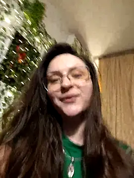 Snapshot of NaughtYHomemadE chatting on 04/22/26, 04:48 NaughtYHomemadE online show from 04/22/26, 04:48